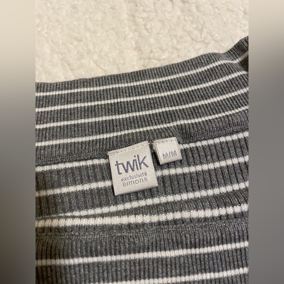 Twik grey striped knit top - Picture 3 of 4
